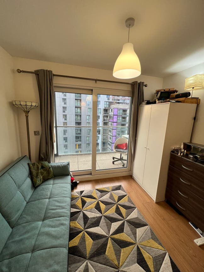 Double room available | SE10 Main Photo