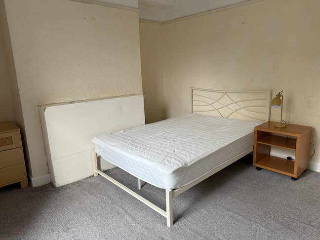 Shared House In Weston Town Centre Main Photo