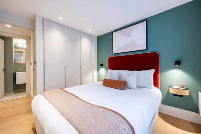 Room in Nevern Square (Earl's Court, Kensington) Main Photo