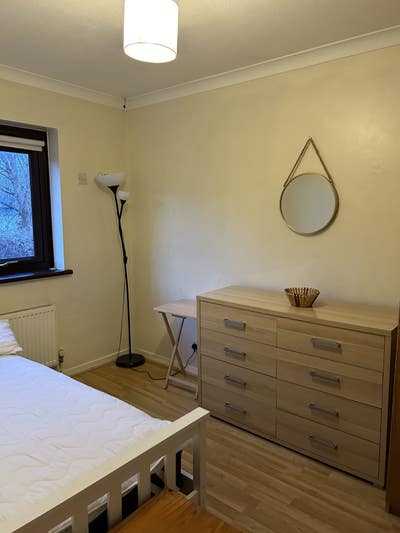 Double room for short term let  Main Photo