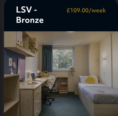 Ensuite leeds Burley road available  Main Photo