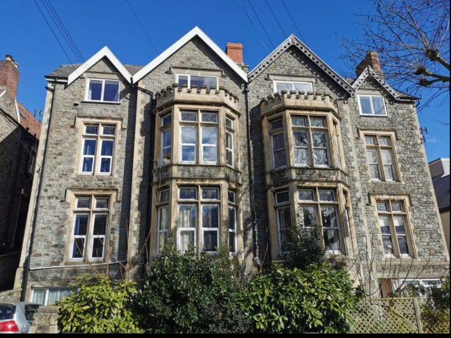 Redland - Double Room in professional flat Main Photo