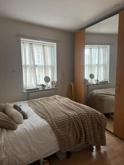Double bed for rent in Southwark  Main Photo