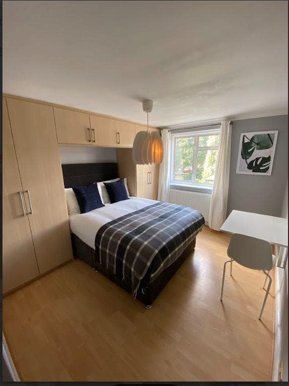 Bright Affordable Ready To Let Main Photo