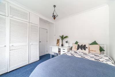 🛏️ Furnished Rooms in Roehampton Garden House 🌿 Main Photo