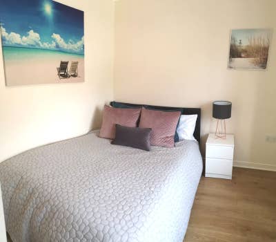 Friendly house in Orchard Park offers double rooms Main Photo