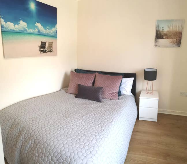 Friendly house in Orchard Park offers double rooms Main Photo