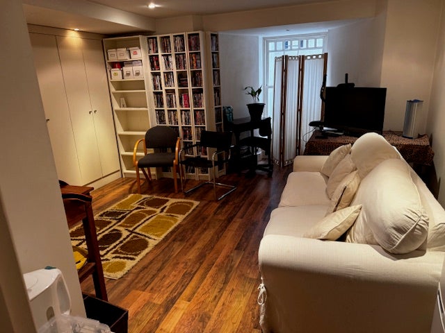 Low cost accommodation in Turnham Green W4  Main Photo