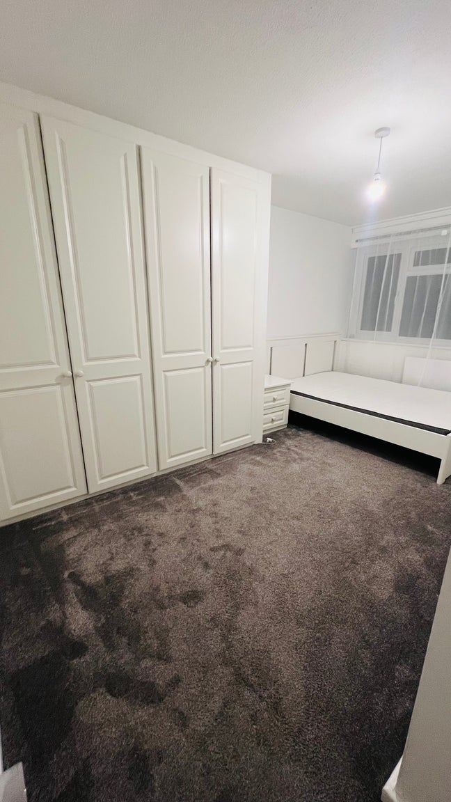 Single bedroom  Main Photo