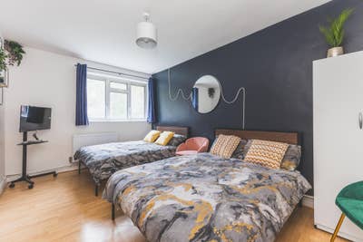 Stylysh 4-Bedroom Flat in Central London!! Main Photo