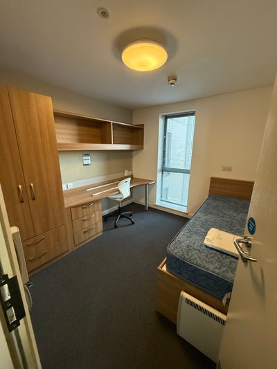 Student Room | City Centre | Bills Inc | En-Suite Main Photo