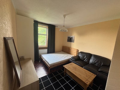 Double room available  Main Photo