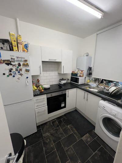 Lovely room available in Elephant and Castle! (9Te Main Photo
