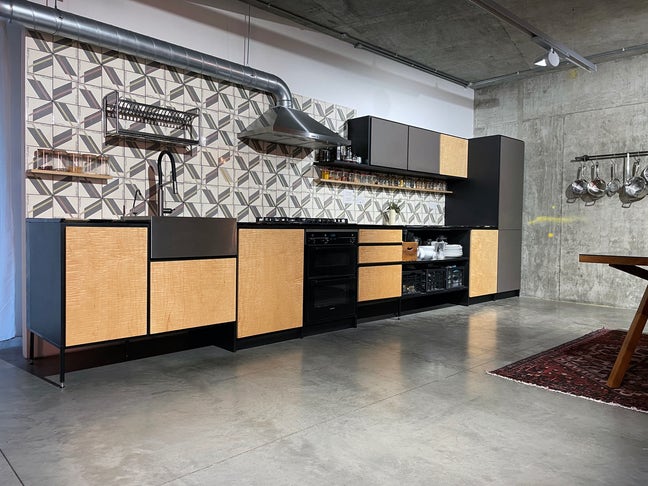 Design property in East London Main Photo