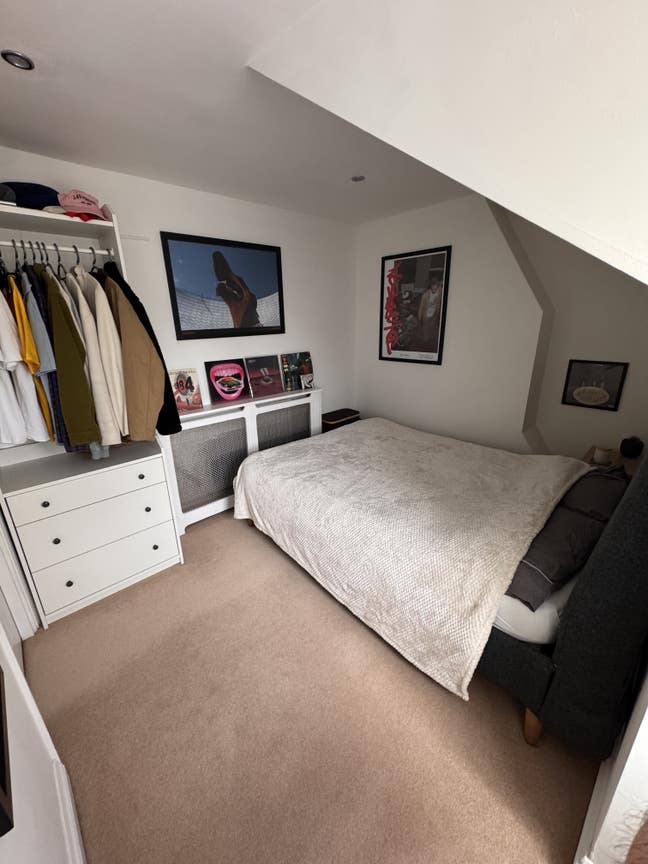 Bright Double Room in Stylish N London Flat Main Photo