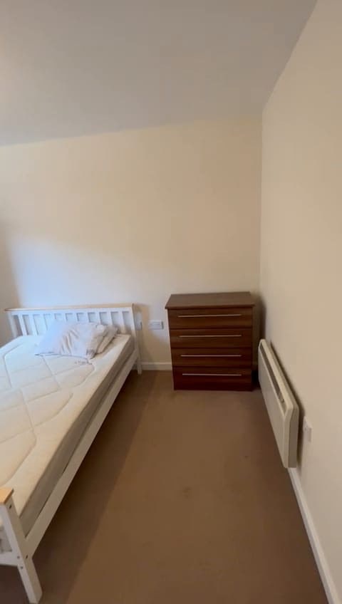 Bed space available in stratford  Main Photo
