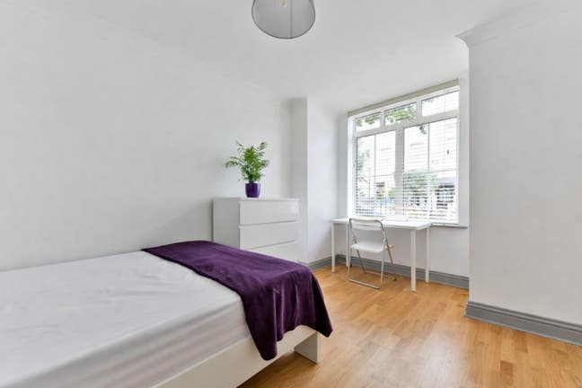 Double room, exclusive use Shower Roo- bills incl Main Photo