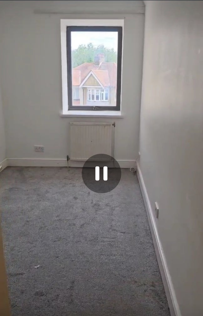 One single room for rent Main Photo