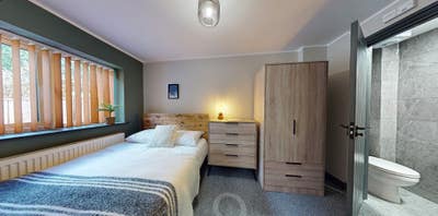 Ensuite Rooms Available 🏡 Arlington Drive Main Photo