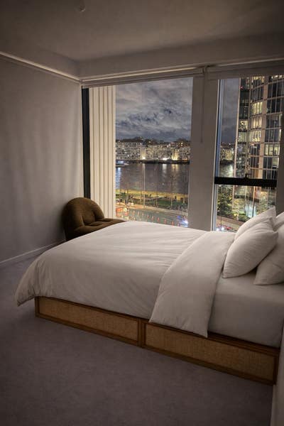 Modern bedroom with river view - Luxury Tower Main Photo