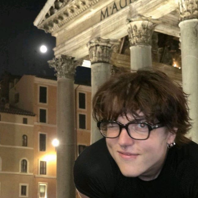 Looking for a flat!! Main Photo