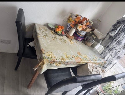 Spacious room to let  Main Photo