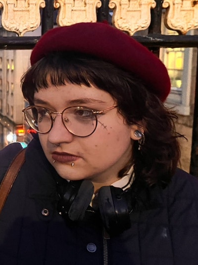 Looking for flatmates  Main Photo