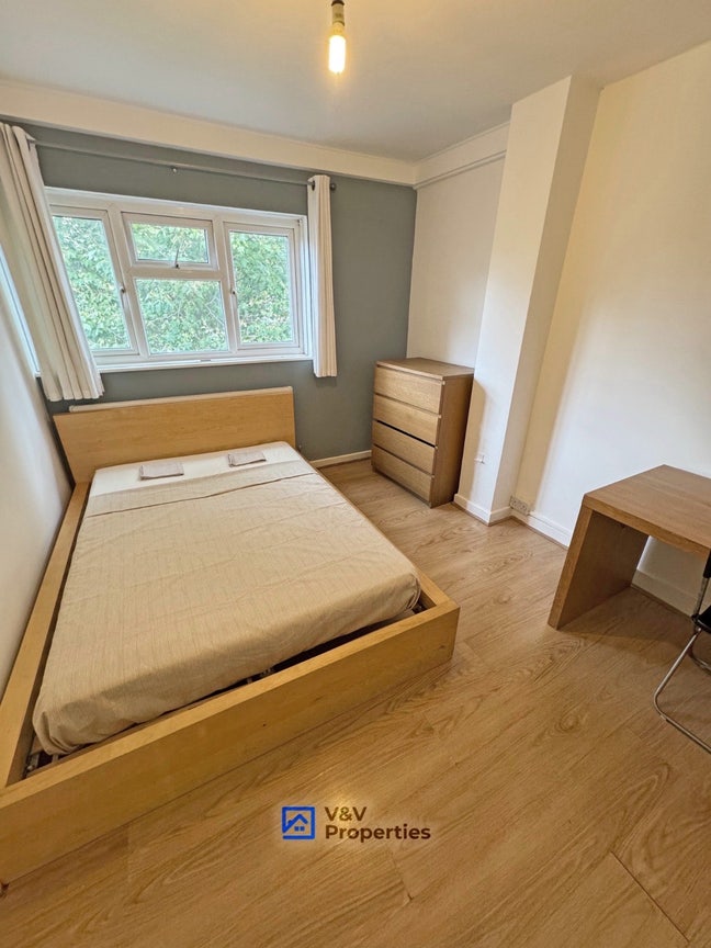 ✅ Sen Me a Message and Book a Viewing 📍Old Street  Main Photo