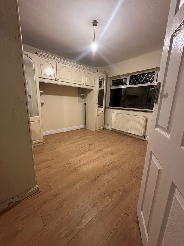 2 Double Rooms/1 Single Room Main Photo