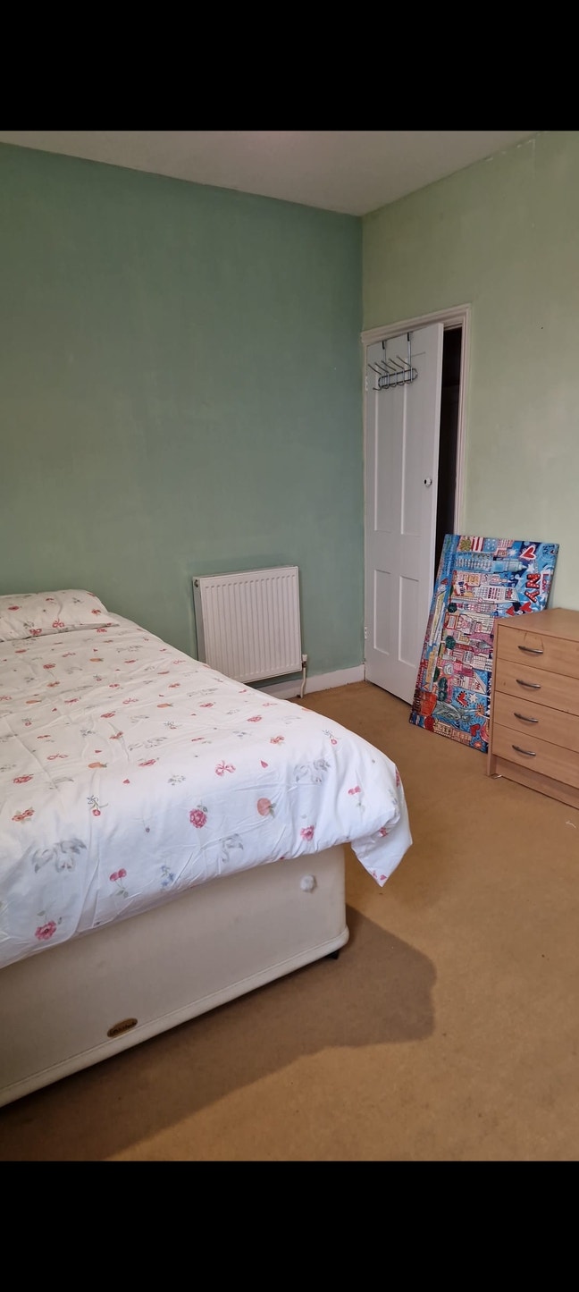 Cozy bedroom near to Fratton station Main Photo