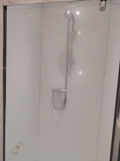 Central Double En-Suite Main Photo