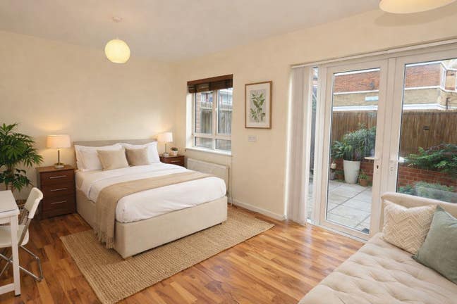 Room Minutes from London Bridge Station Main Photo