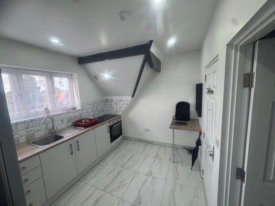 Stunning 1 bedroom bedsit in Moseley  Main Photo