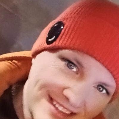 Professional Male seeks a double room Main Photo