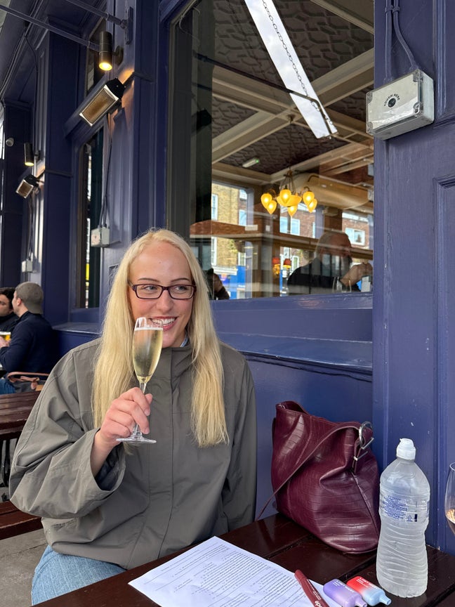 26y/o aussie looking for hackney room 🌷 Main Photo