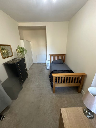 City Centre & Only Short Walk to Ari & Abz Uni Main Photo