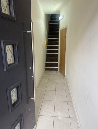 1Bedroom Appartment  Main Photo