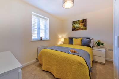 Double room in Modern House  Main Photo