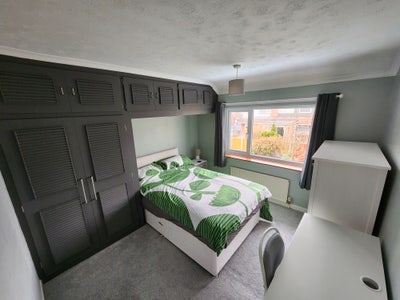 Room to Rent Bromborough Main Photo