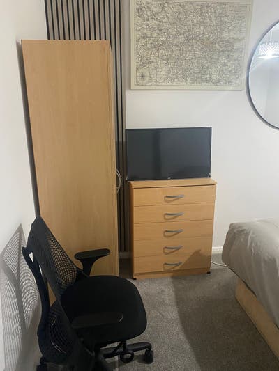 Clean Double Room in Stanford-Le-Hope  Main Photo