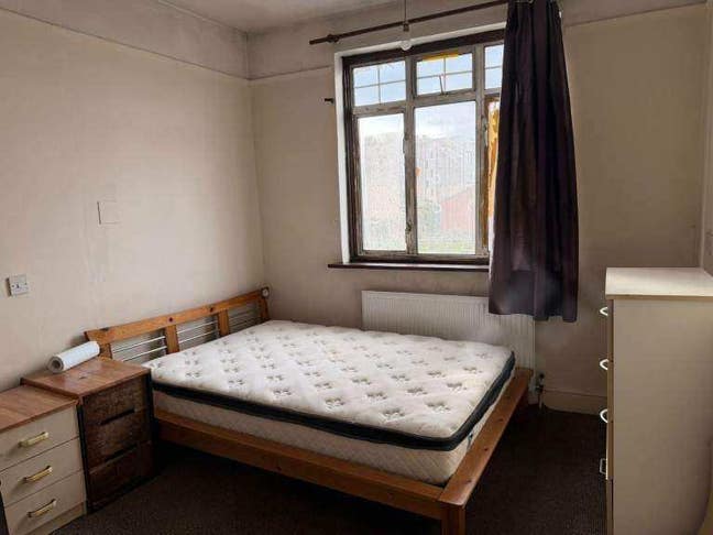 Double Room to Rent – Hounslow TW4 Main Photo