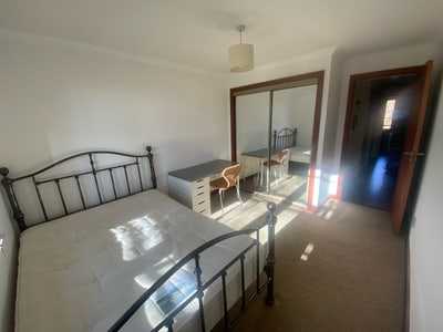 Room to rent Kinning Park  Main Photo