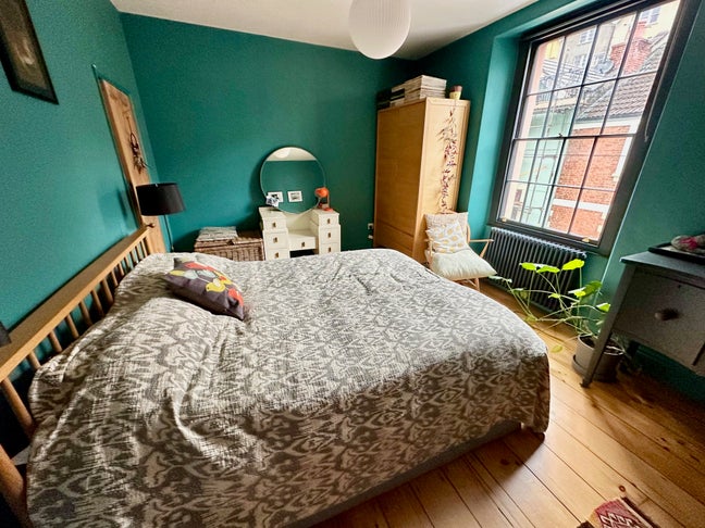 Spacious room in Montpelier Main Photo