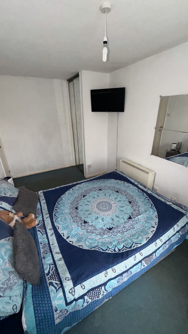 Double room to rent Main Photo