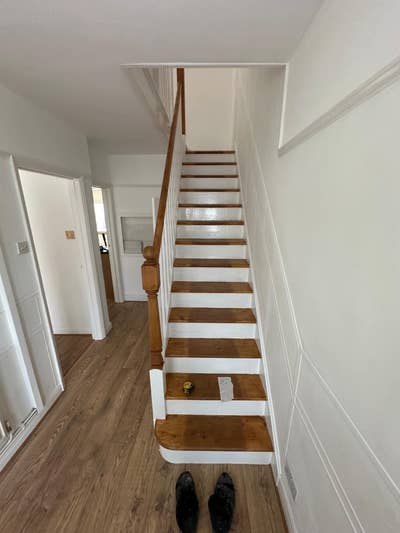 Clean Single Room 5 mins to Southwick Station Main Photo