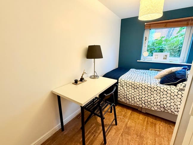 🚀Cozy Double Room near  King’s Cross 🔥 Main Photo