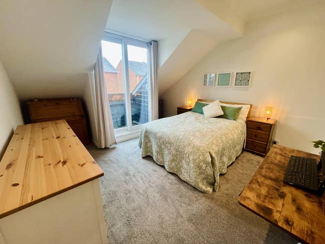 Room in gorgeous house near Lymington High Street Main Photo