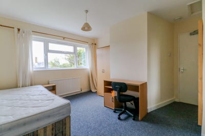 1 Flatmate for Next Academic Year Main Photo