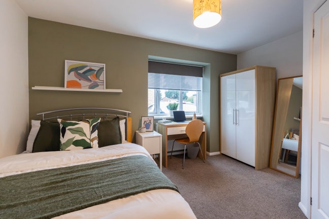 🌿 Everything You Need Just Around the Corner Main Photo