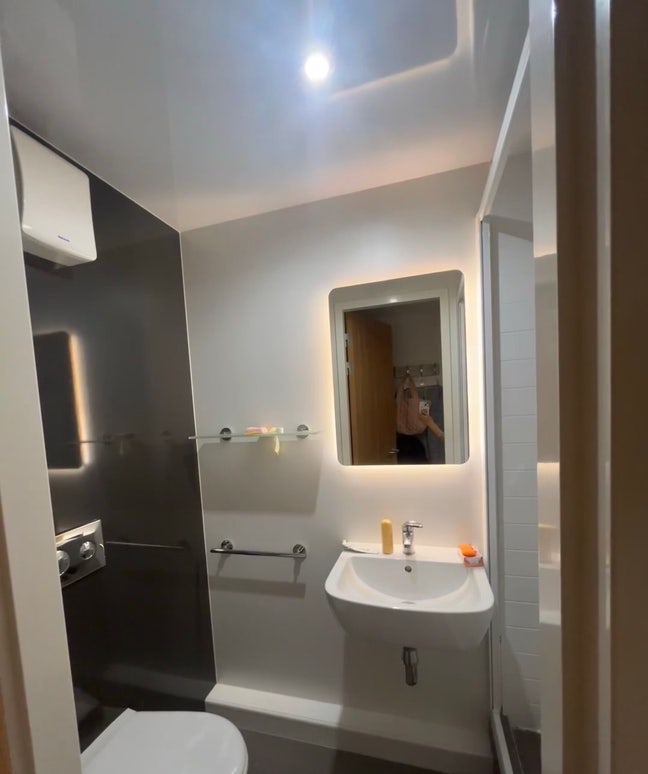 En-suite Room （Student  Takeover） Main Photo